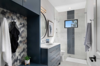 Wright-Design_16528-Celini-Lane_GuestBathroom04